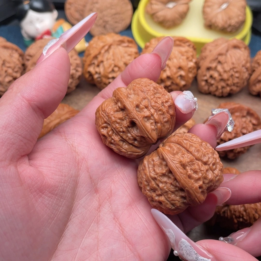 克***饰文玩核桃把件血麒麟35