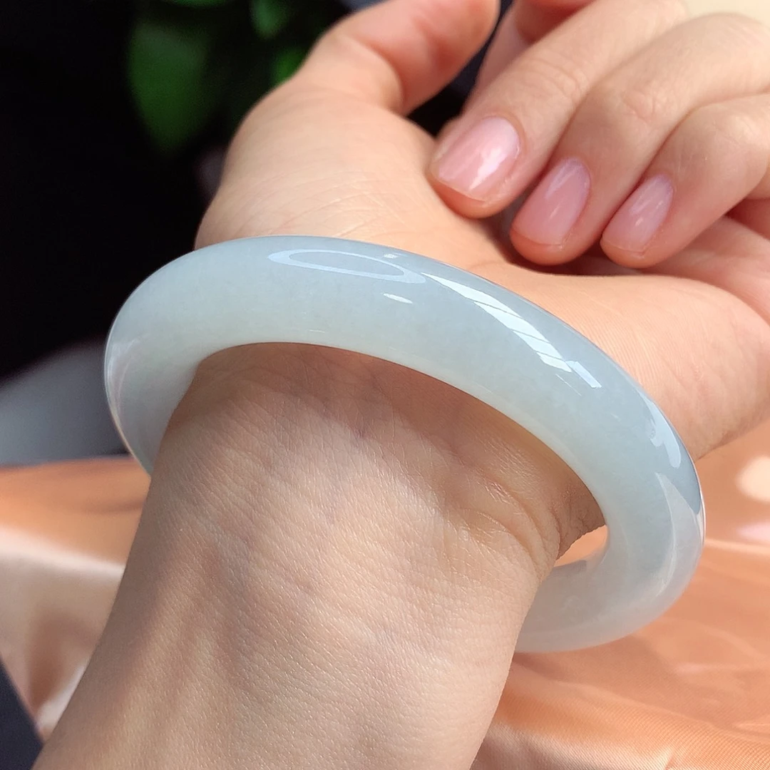 未镶嵌手镯翡翠54-55圈口完美0毛孔大胖圆18号