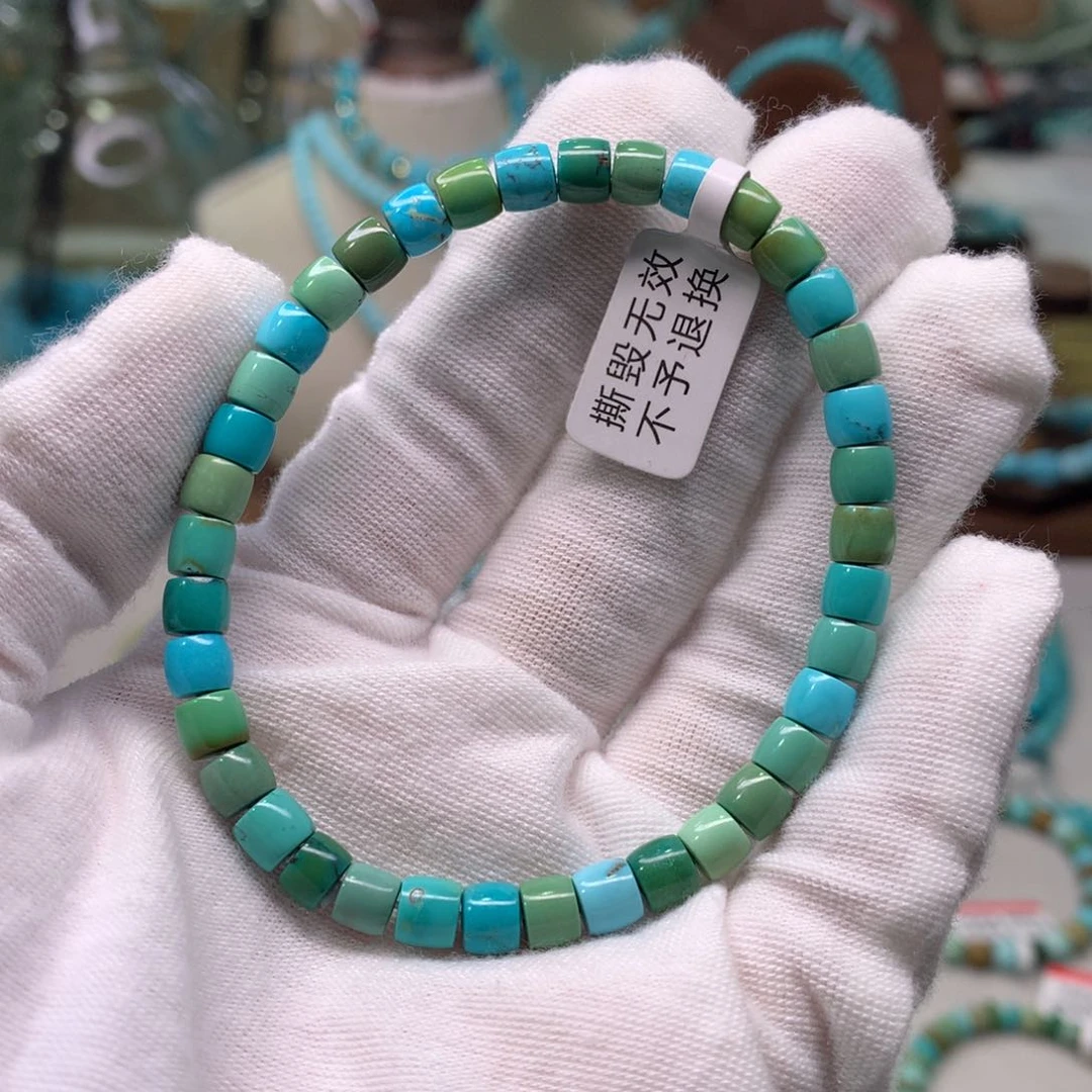 绿松石配饰未镶嵌
