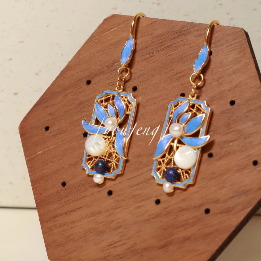 【窗花】原创非遗点翠工艺手工鹦鹉毛纯银镂空老钱风耳坠