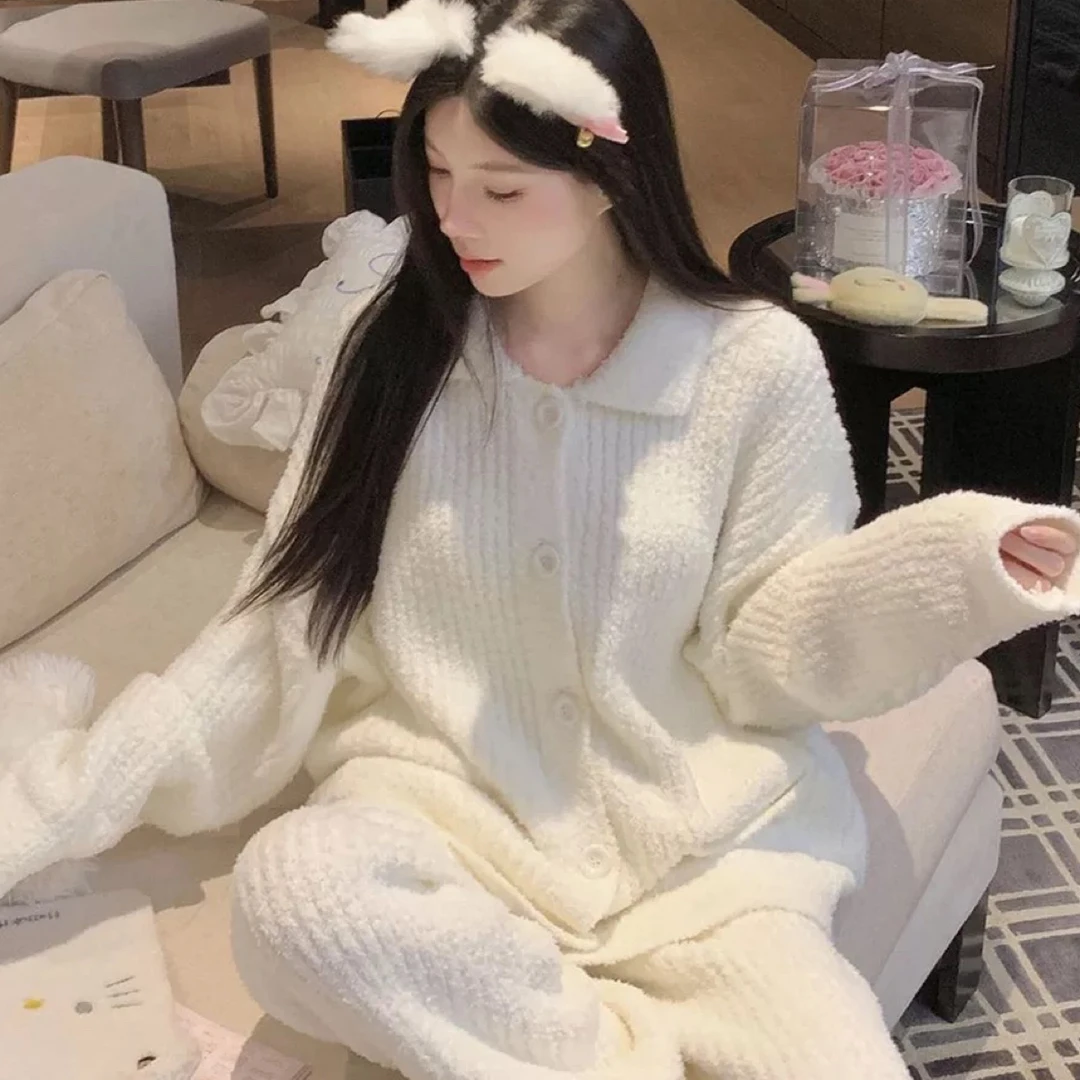 可外穿慵懒风白色软绵绵睡衣女冬季新款加厚保暖翻领家居服两件套