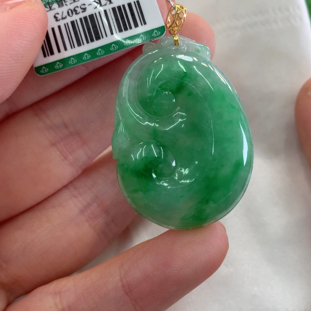 翡翠吊坠(不含链)18K金镶嵌