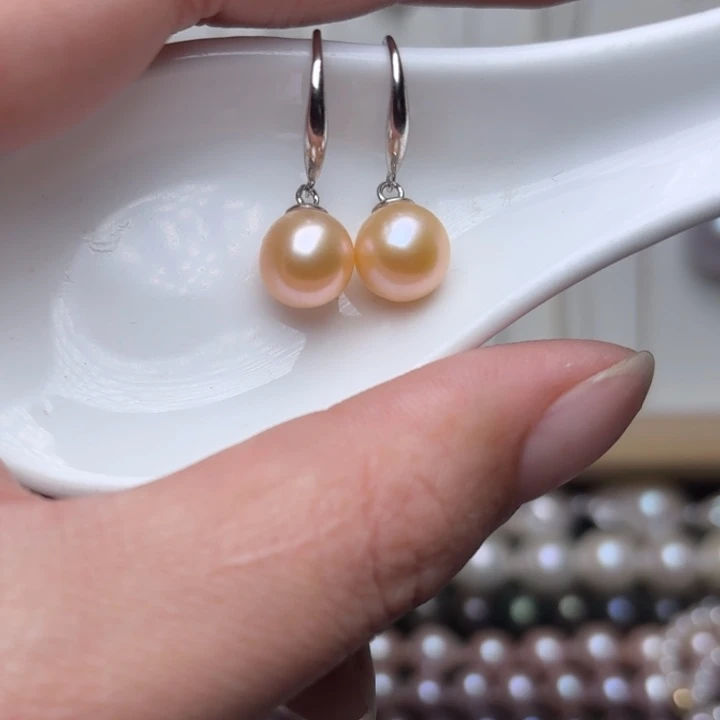 银S925镶嵌耳饰淡水珍珠