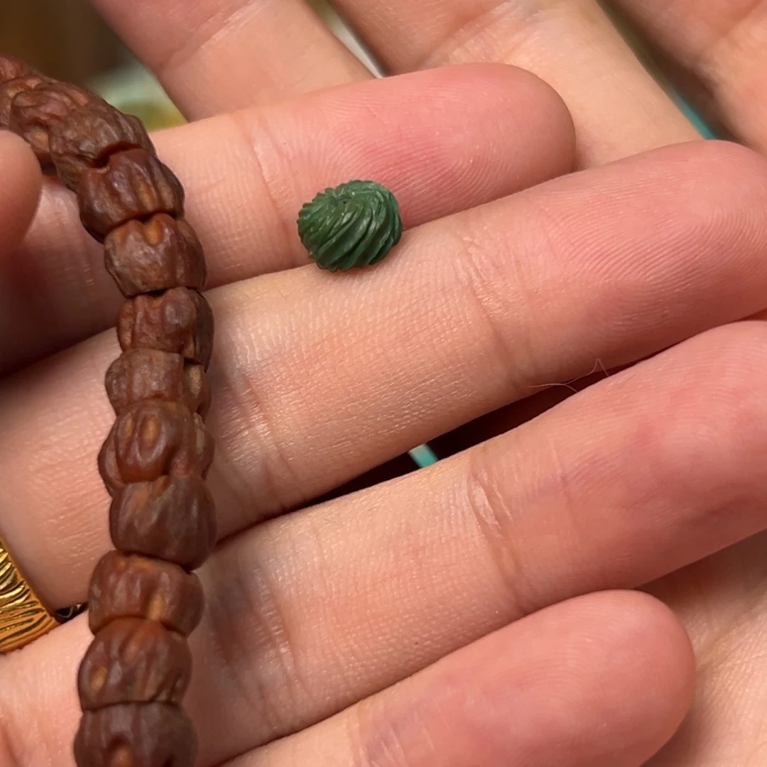 J***C柏香籽/百香籽吊坠