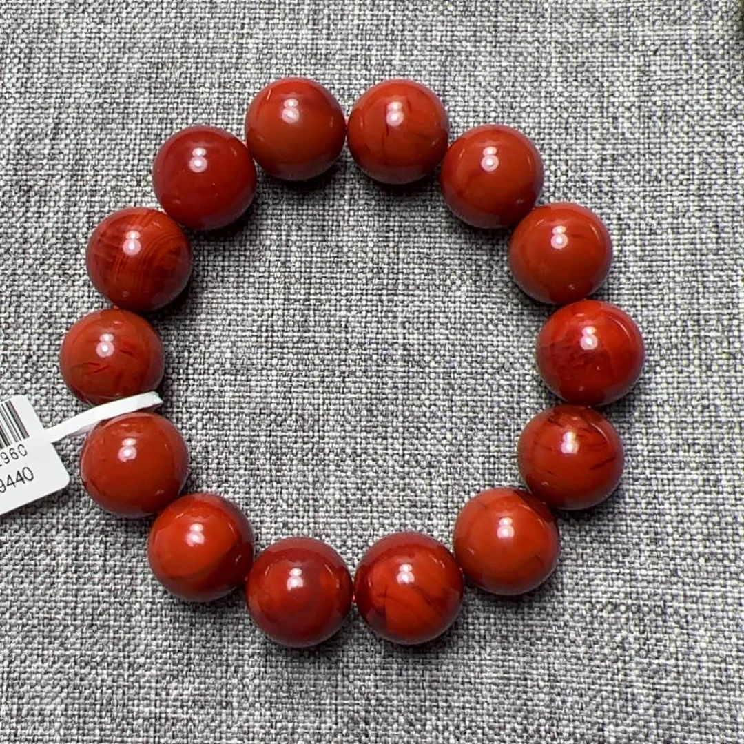 凡***城南红玛瑙未镶嵌手串