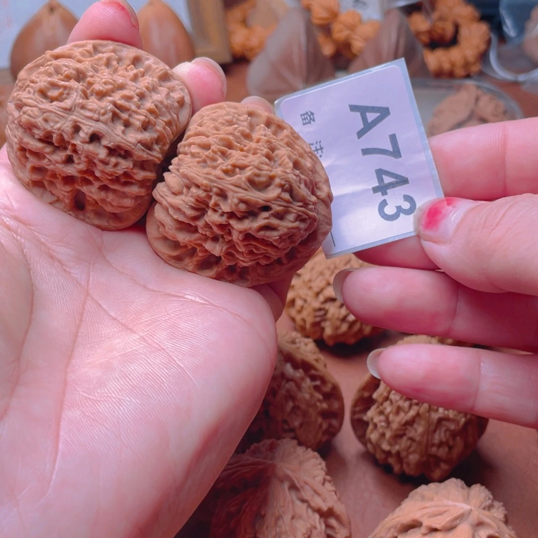 吊坠文玩核桃南疆43