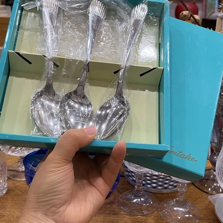 瓷片西和哈哈哈真的好