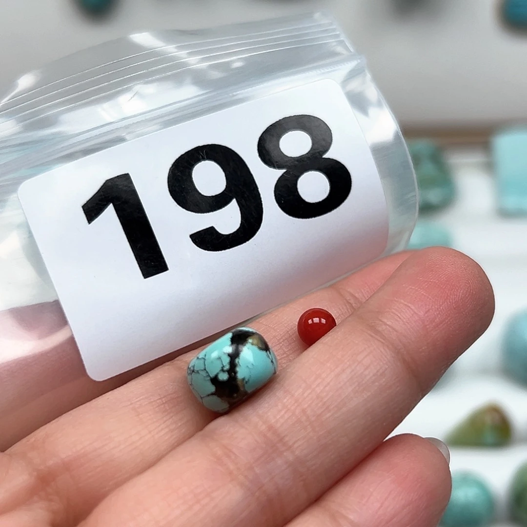 南红玛瑙颈饰未镶嵌阔*