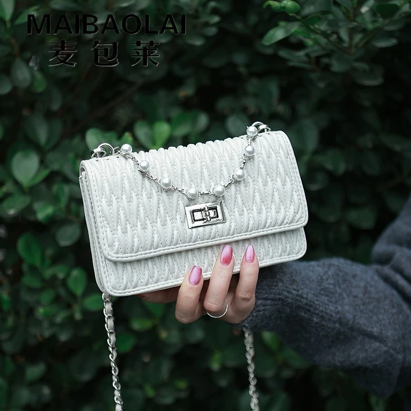 高级感新款包包女2025年夏季超火百搭单肩斜挎菱格链条女包小方包