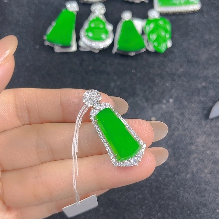 翡翠银S925镶嵌吊坠(不含链)