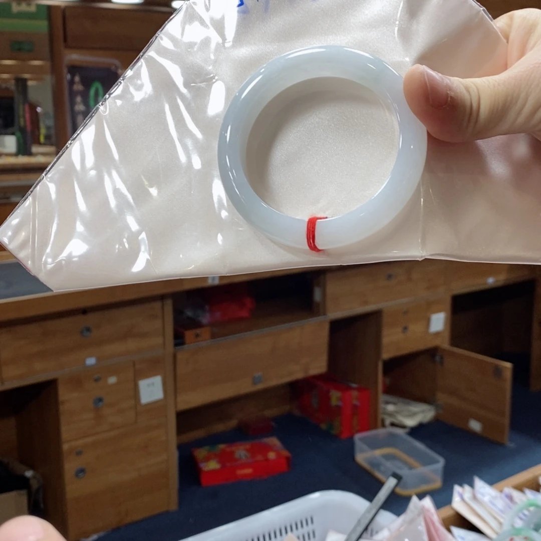 未镶嵌手镯翡翠翡翠