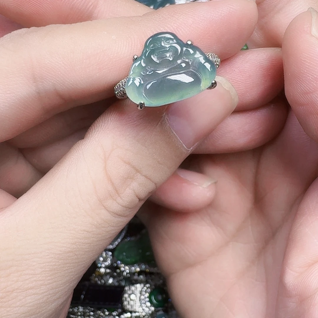 翡翠未镶嵌颈饰天然A货翡翠放漏