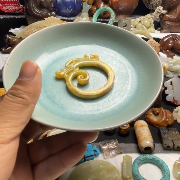 陶瓷用****8汝瓷全品摆件一个
