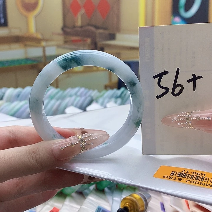 未镶嵌手镯翡翠nn
