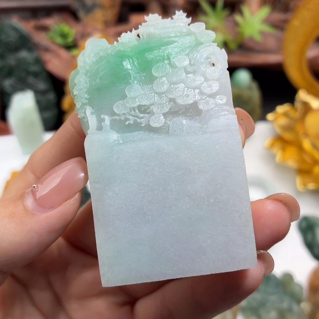 定制翡翠未镶嵌翡翠