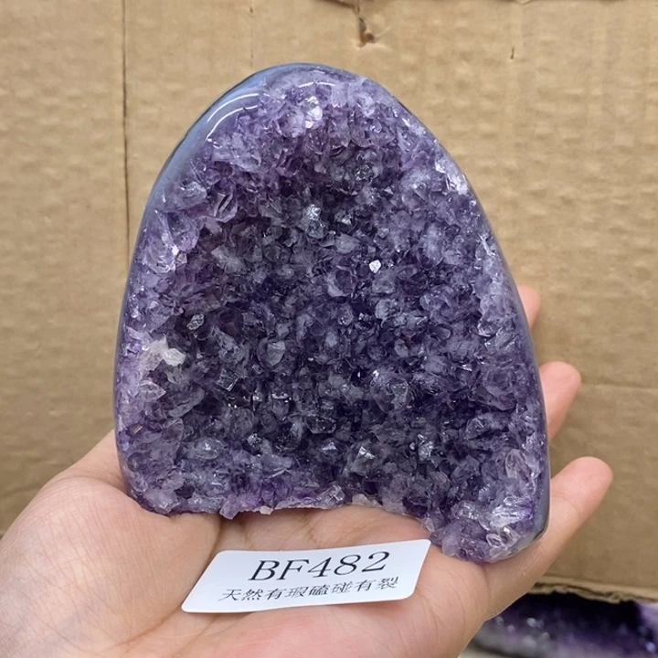 水晶大型摆件（非配饰）未镶嵌