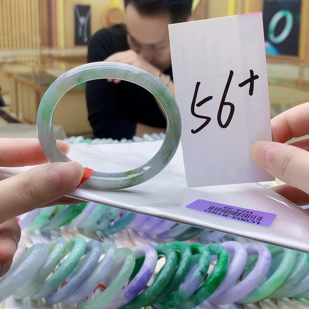 翡翠未镶嵌手镯nn