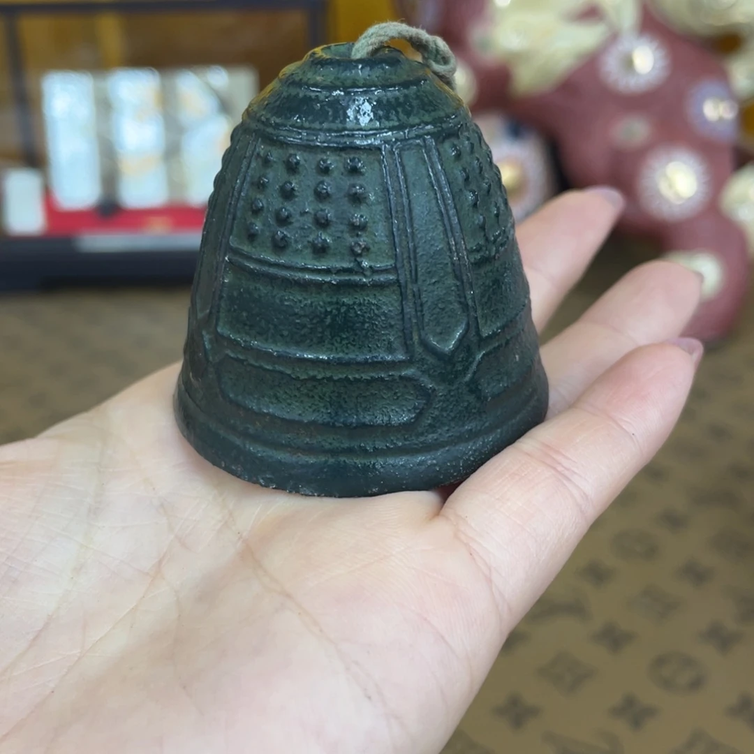 小***店-微瑕_ 回流物品，不是全新