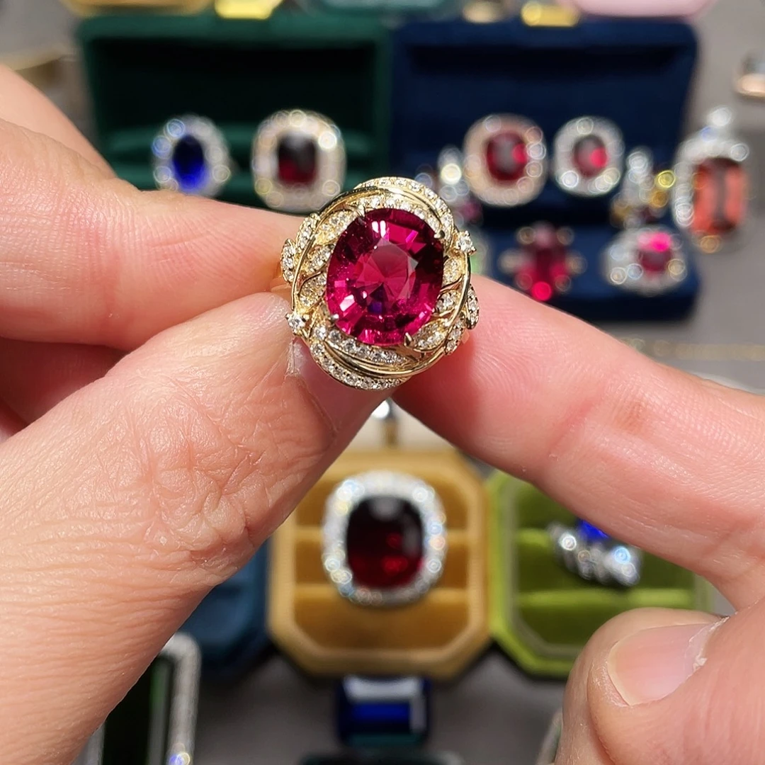 18K金镶嵌碧玺戒指4.71ct