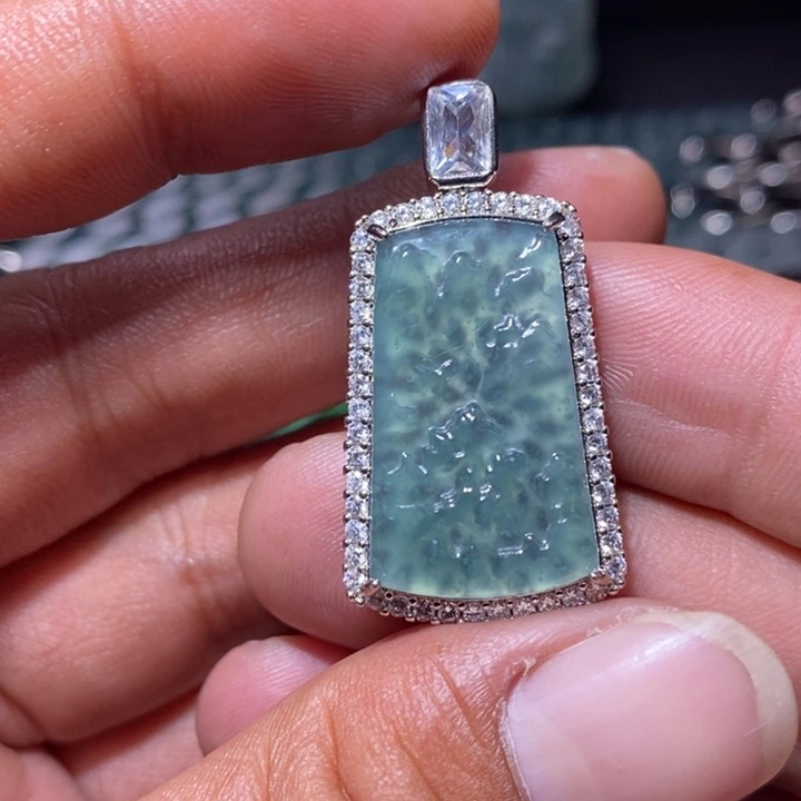 翡翠未镶嵌颈饰天然翡翠