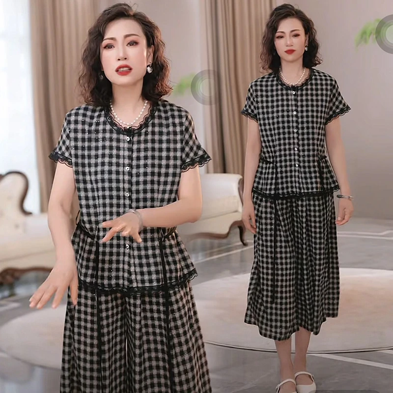 年轻妈妈夏装短袖T恤小衫2025新款洋气中老年女装上衣套装