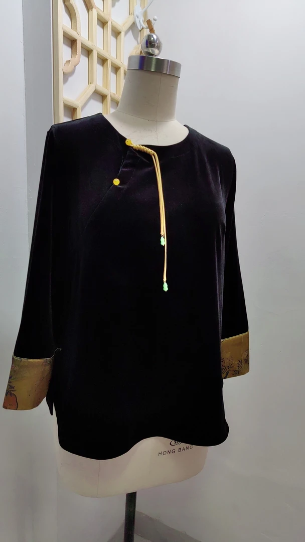 合肥旗袍实体上新金丝绒时尚气质中国风黑色上衣