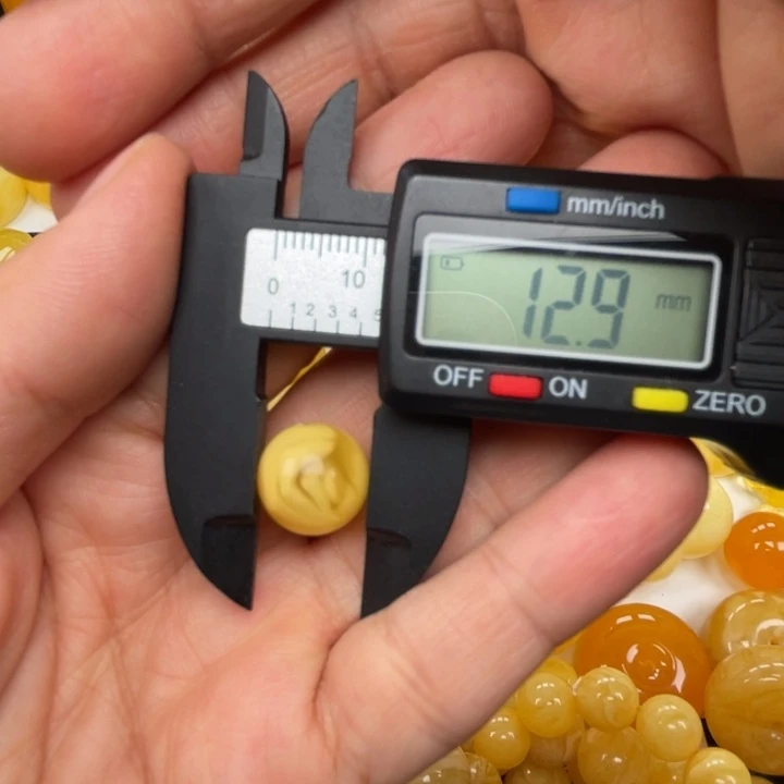 裸石蜜蜡未镶嵌J***盛蜜蜡圆珠