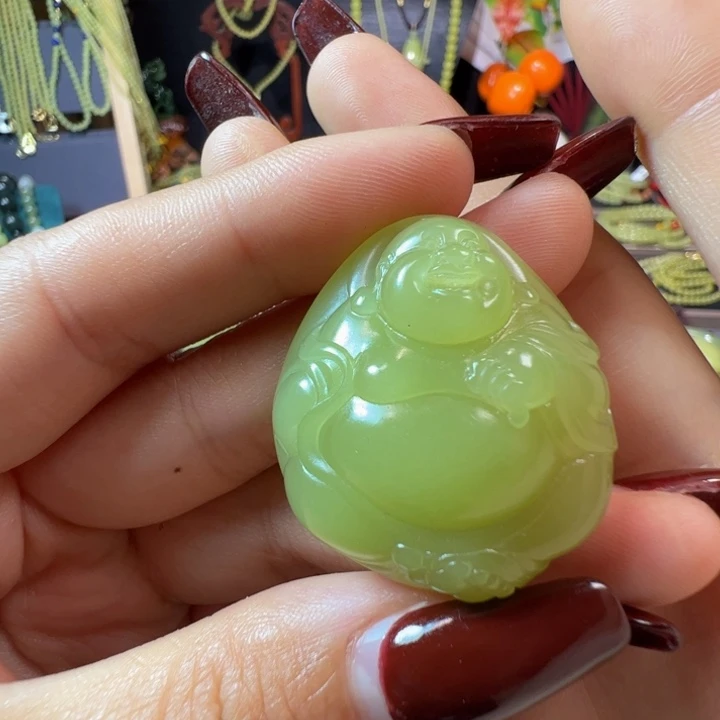 颈饰未镶嵌和田玉（黄玉）