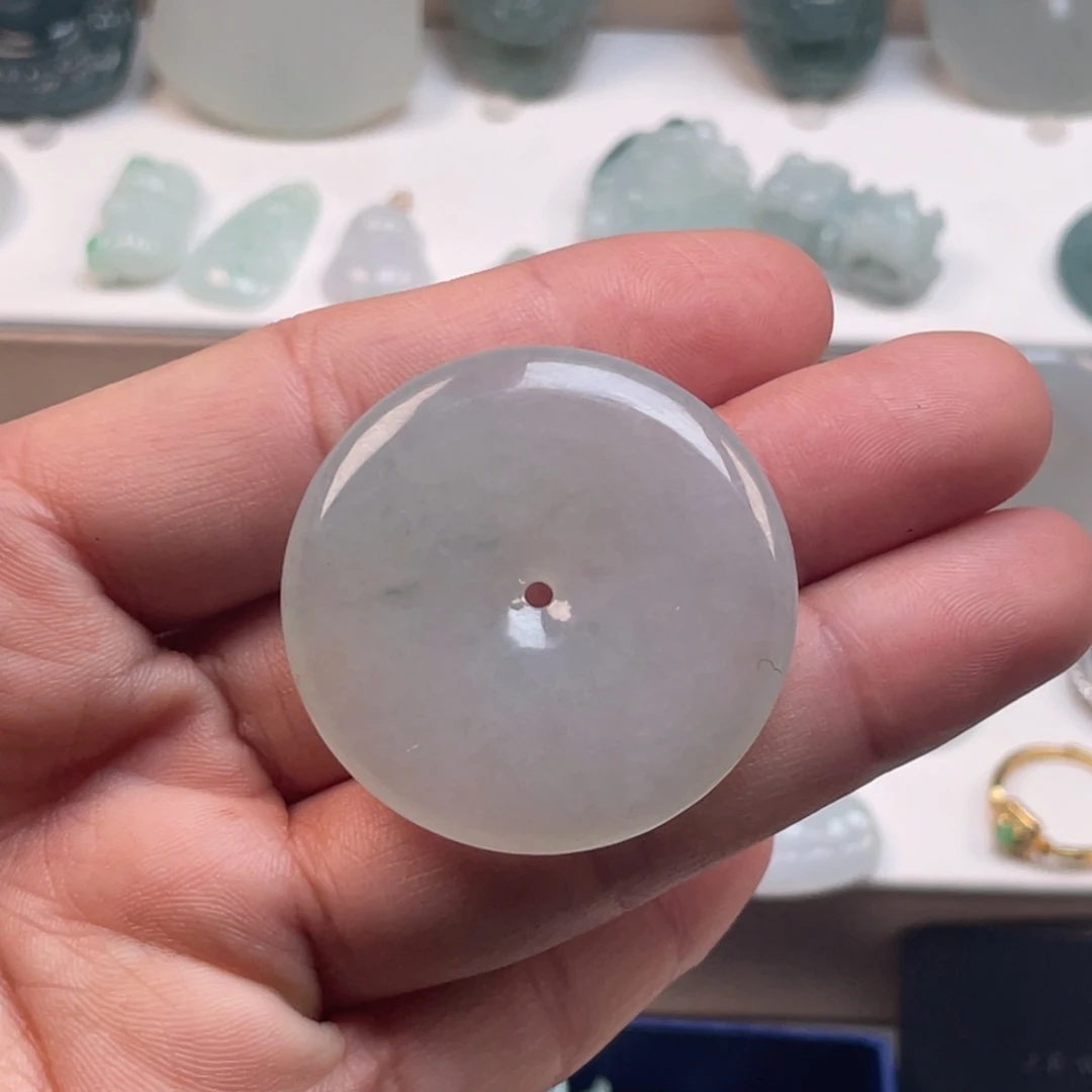 翡翠未镶嵌颈饰22