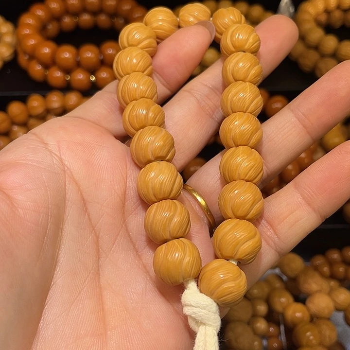 猴头核桃手串猴头