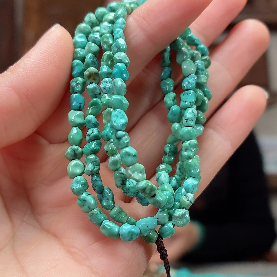 未镶嵌绿松石珠宝奇石