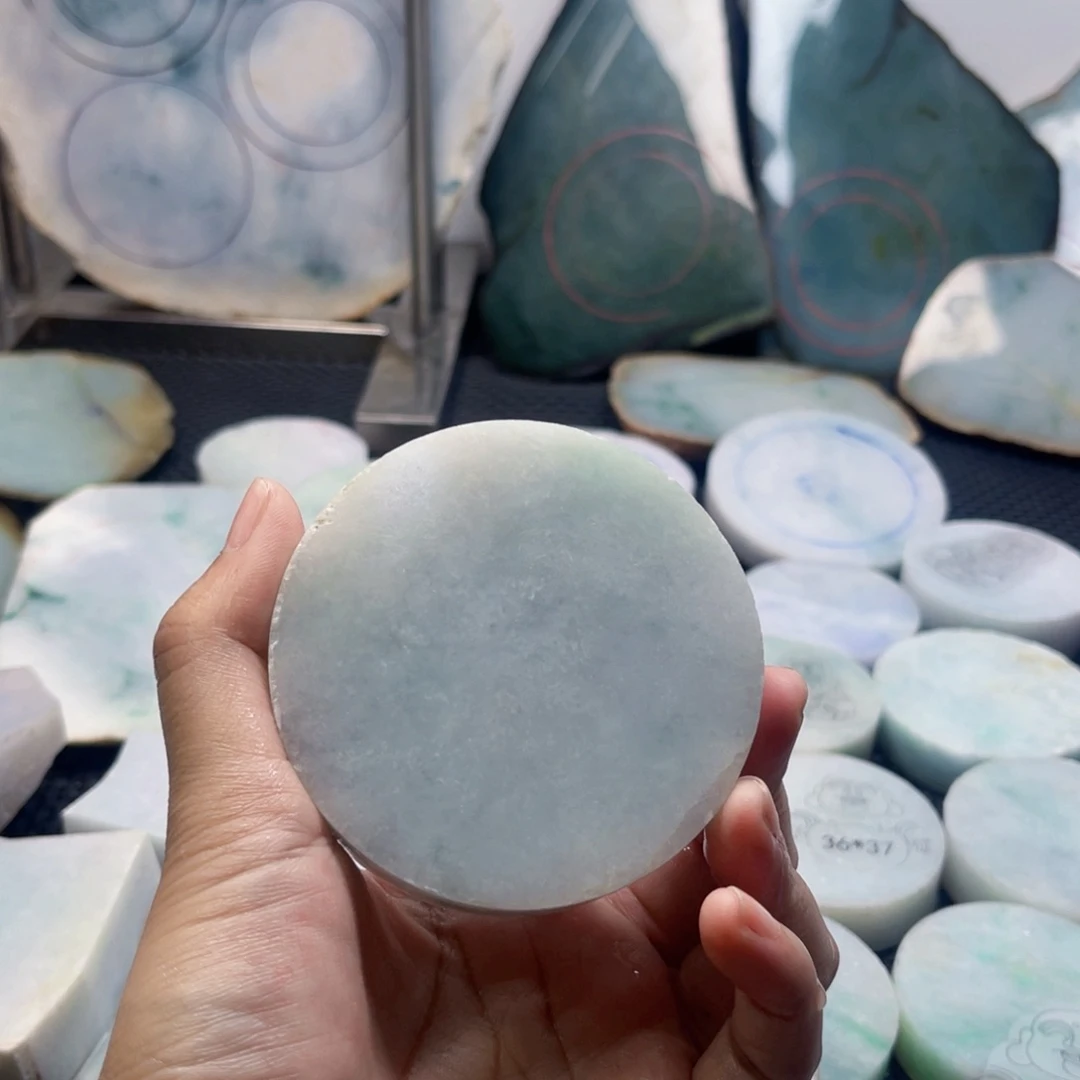 玩***人定制翡翠未镶嵌缅甸翡翠