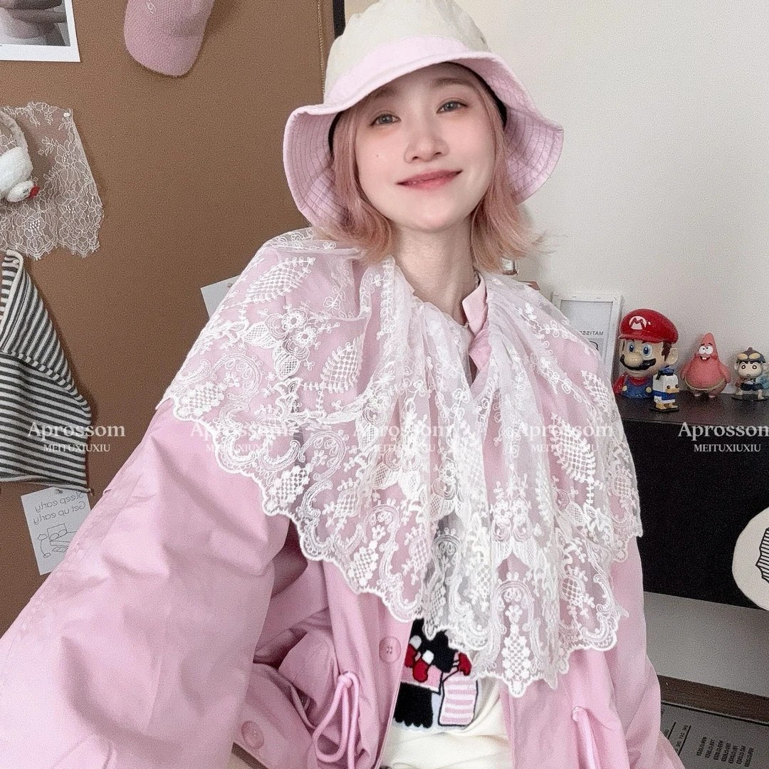 Apr.【茜茜公主】重工可拆卸蕾丝领甜美女款新款风衣外套女春25F065