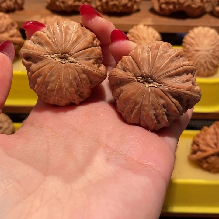 老***鹅吊坠文玩核桃铁锤