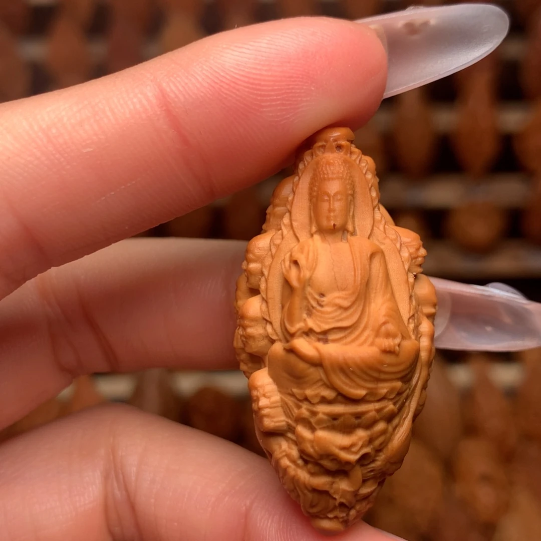 把件橄榄核十八罗汉拜如来