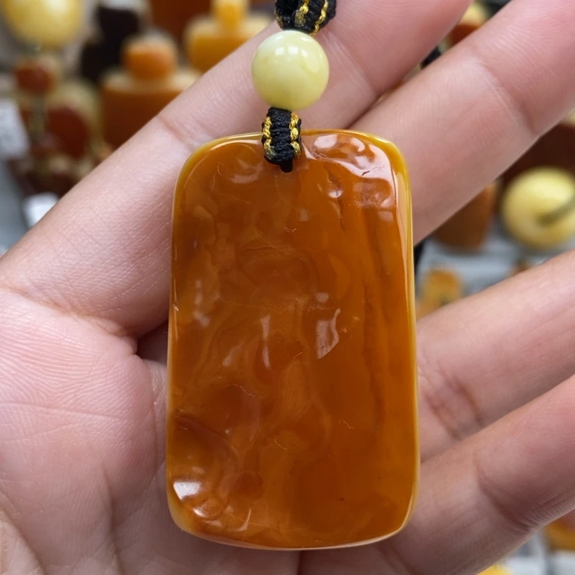 【闪购商品】琥珀颈饰未镶嵌