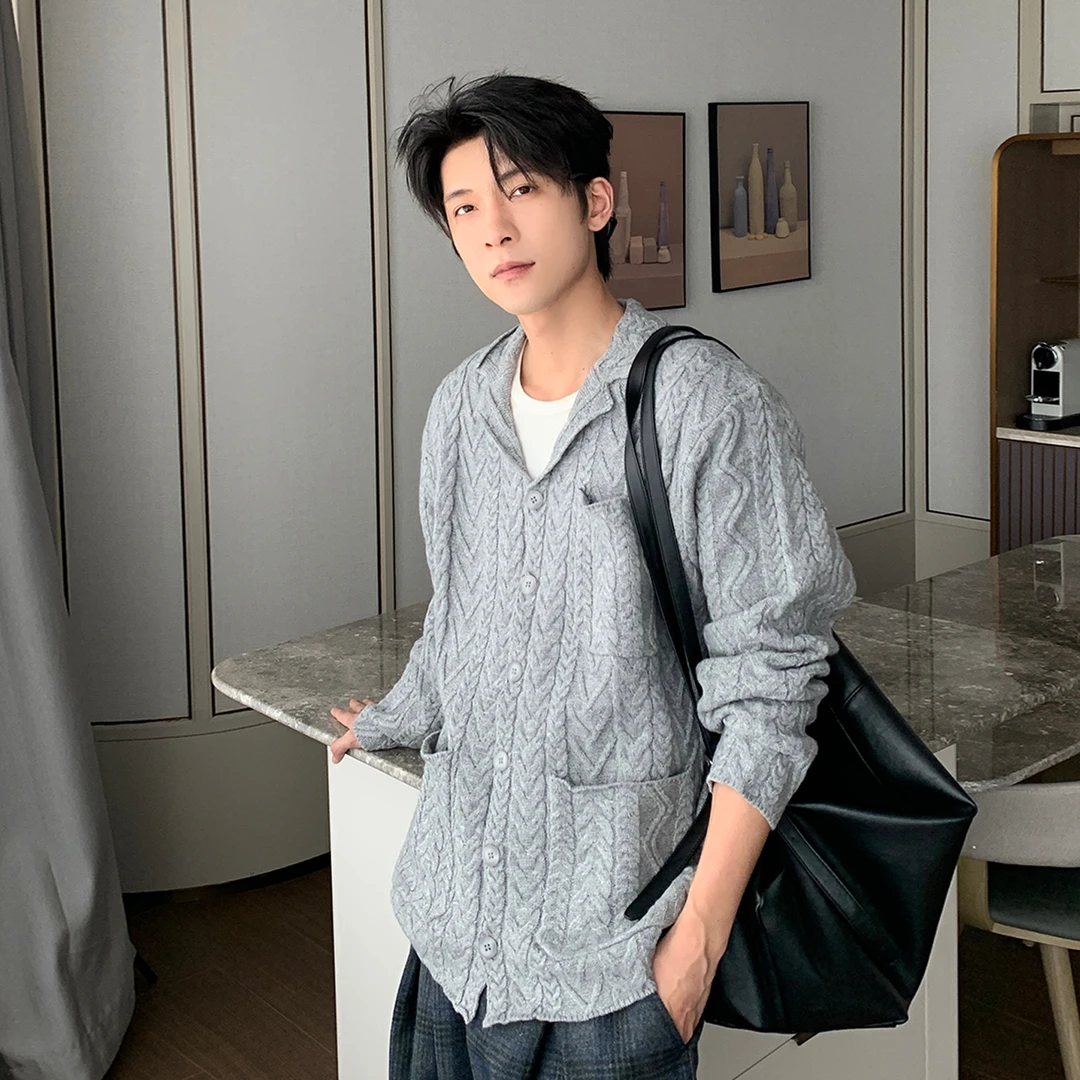 一轩轩轩【经纬绘色】秋季绞花纹男高级感绵羊毛针织开衫毛衣91303