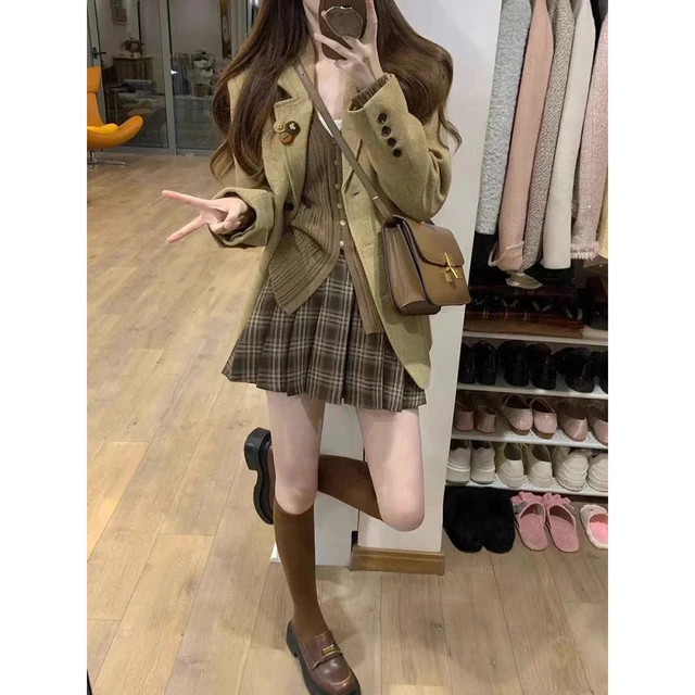 韩剧穿搭一整套入秋西装外套女秋季裙子套装短裙百褶半身裙三件套