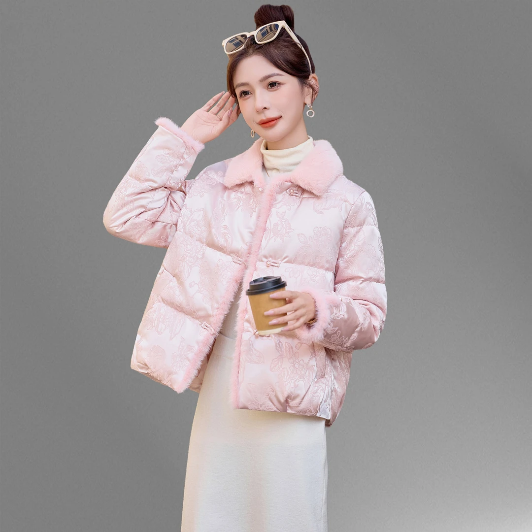 新中式国风羽绒服女短款2025新款冬季提花复古盘扣白鸭绒加厚外套