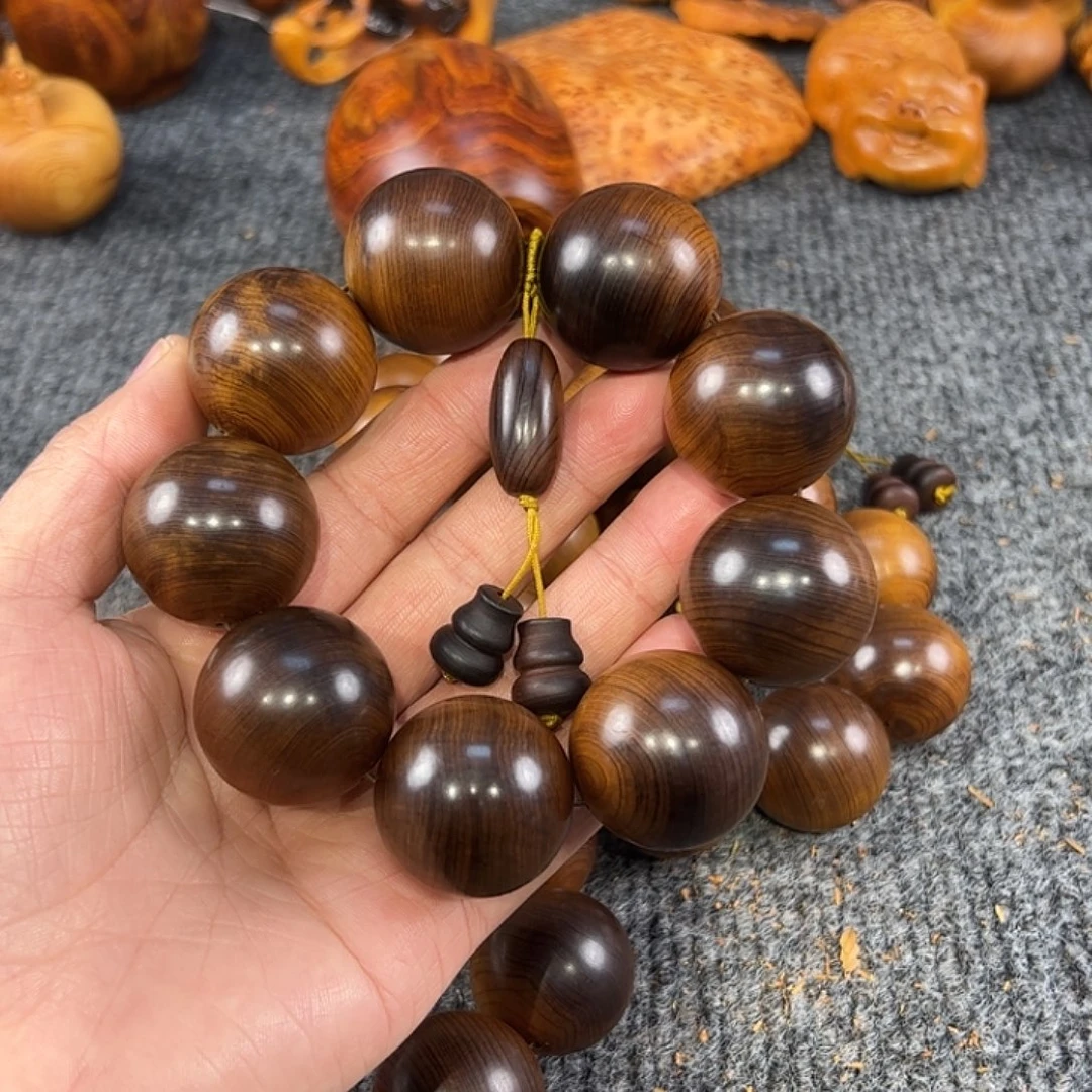 崖柏太行崖柏崖窝黑金巧克力骨，30奇楠香