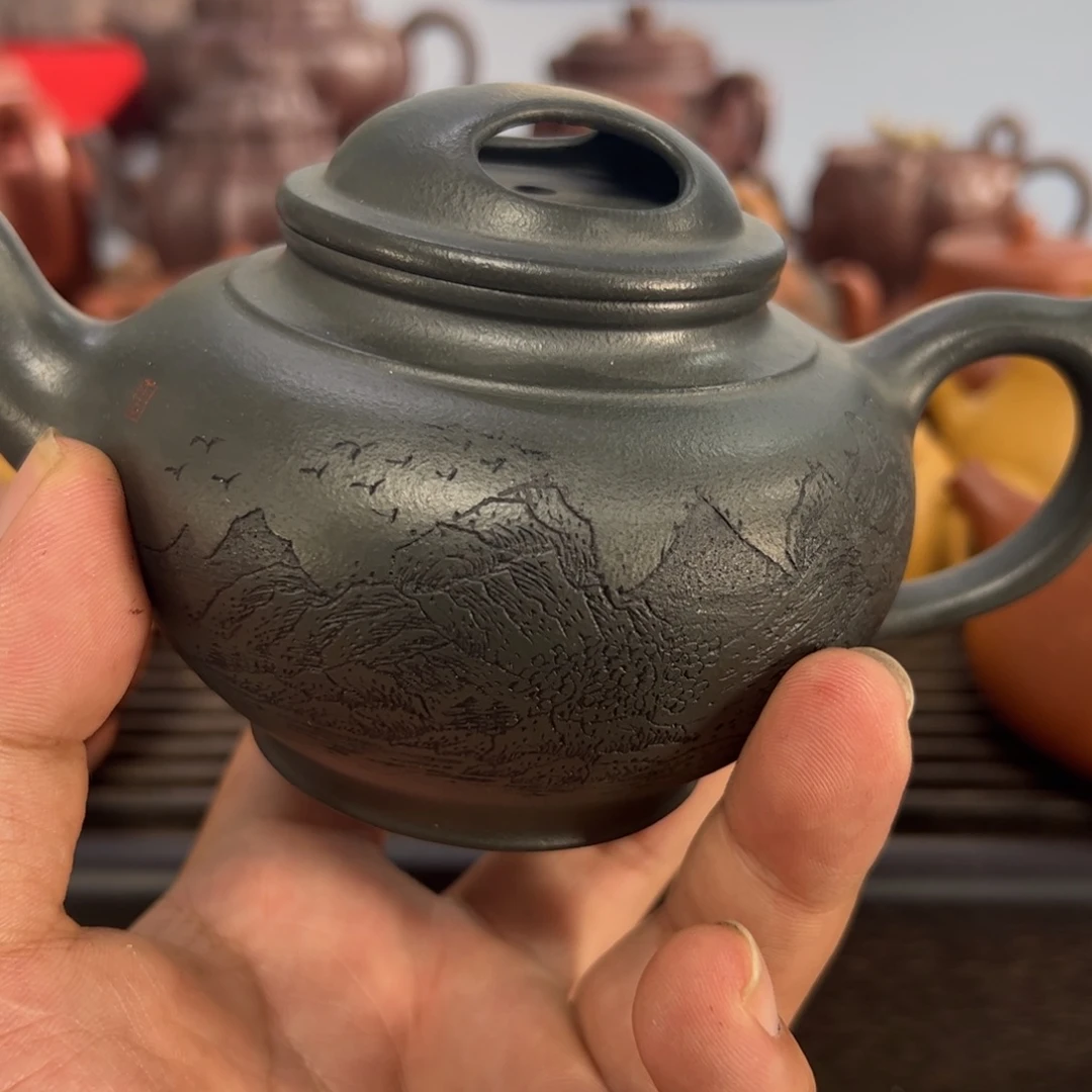岚***悦紫砂茶壶手工制作