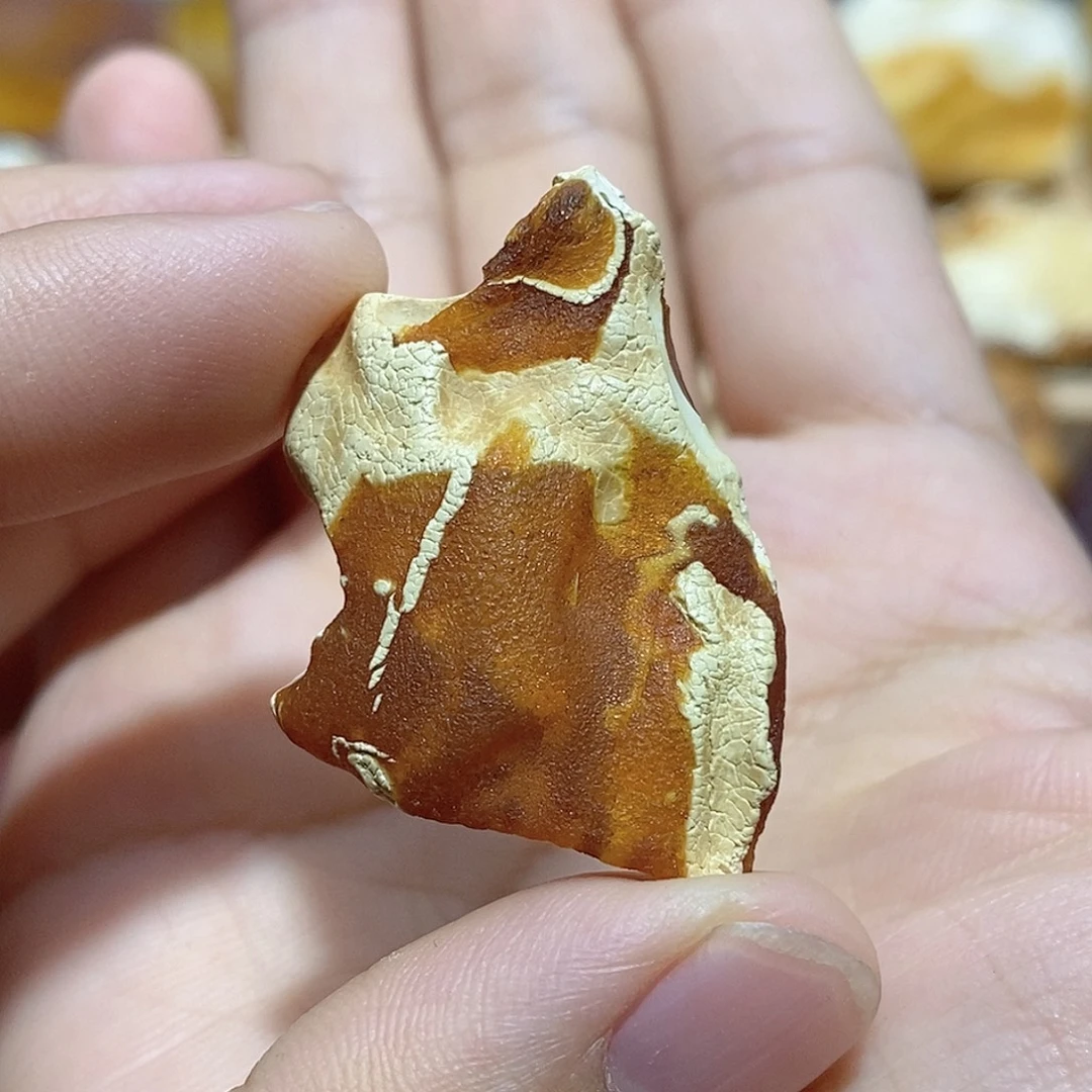 定制琥珀蜜蜡原石