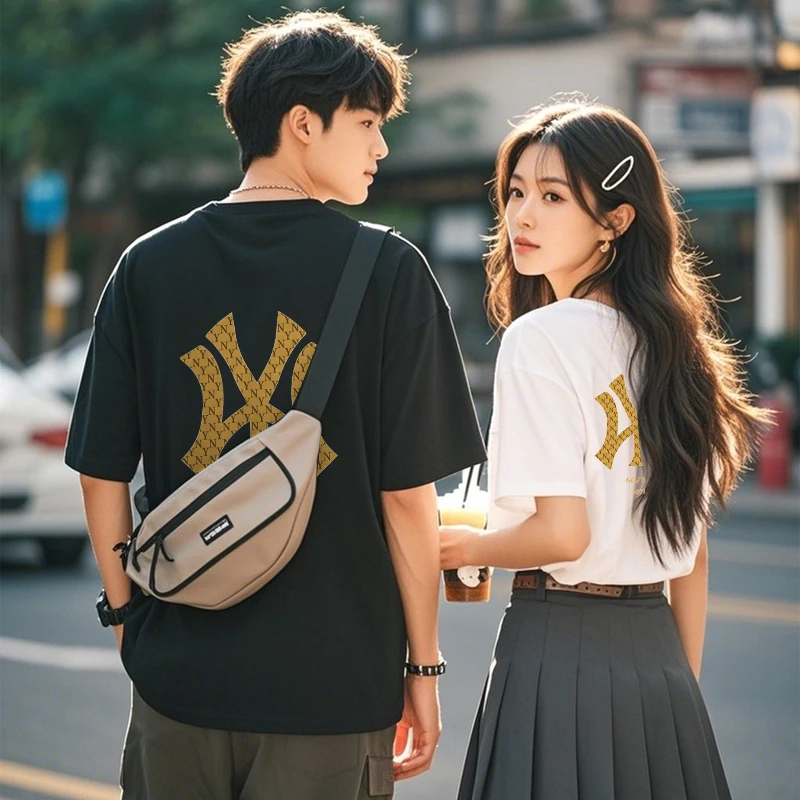 短袖夏季夏季几何印花大码T恤个性情侣宽松时尚单肩