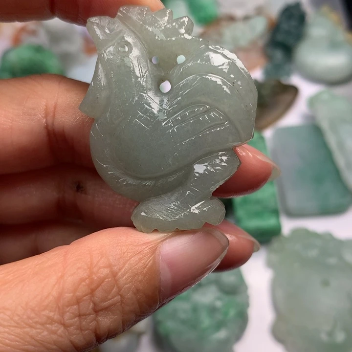 定制翡翠未镶嵌翡翠