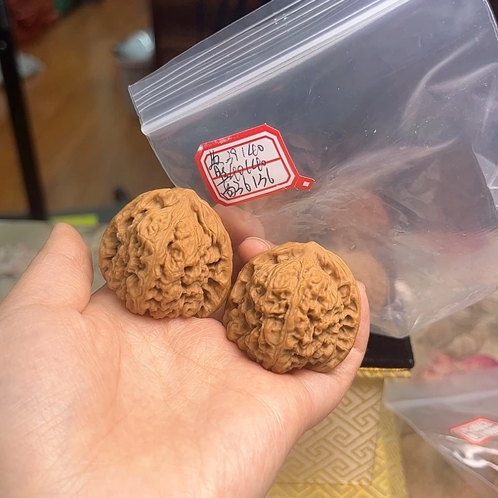 文玩核桃把件赵喜满南将石