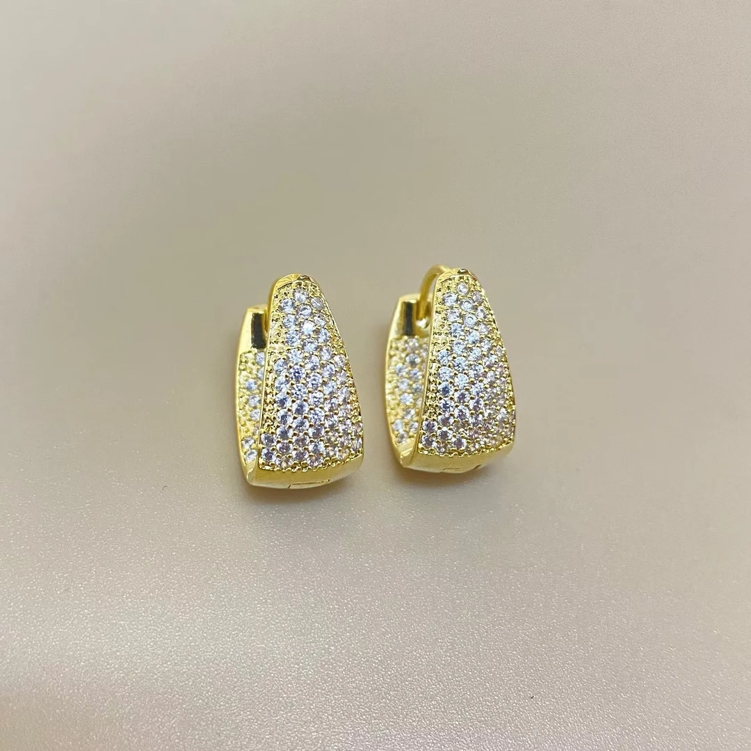 铜合金耳饰 高级感设计师轻奢款耳钉耳饰~7362