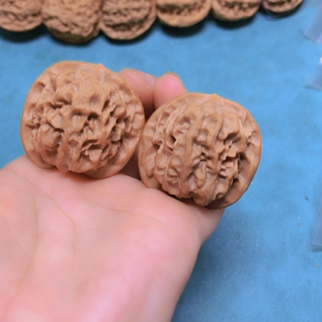 【闪购商品】把件核桃39刀子修尖