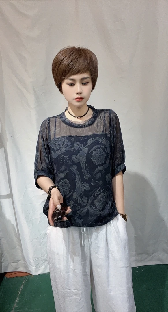 印花圆领小衫宽松型显瘦休闲百搭