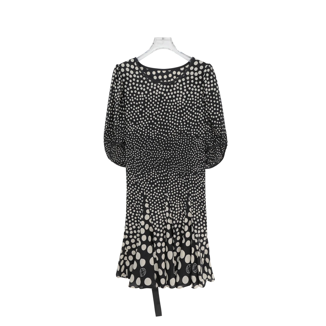 X26410气质波点显瘦系带收腰大摆短连衣裙