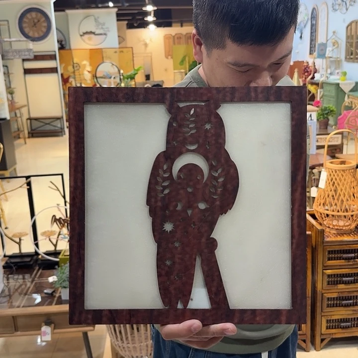 有机玻璃木质墙挂灯